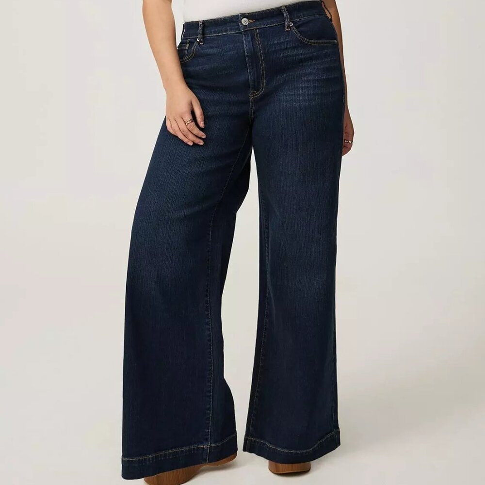 Torrid perfect wide leg  perfect high rise jeans sz 26 extra short